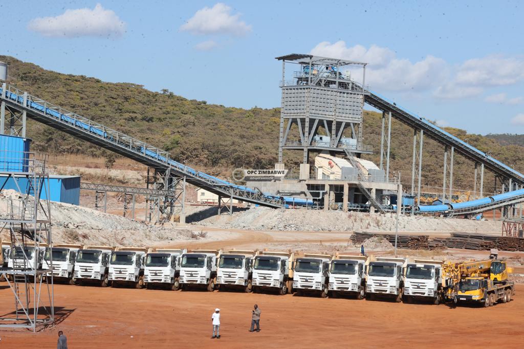 ChronicleZim's tweet photo. "The vast infrastructure built in nine months will contribute to economic growth. It will contribute to achieving the mining sector target as set out in the NDS1. You are answering my call for mining value addition and beneficiation." https://t.co/klmfitQubH