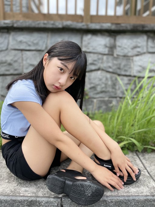 Twitterのコスプレ画像3