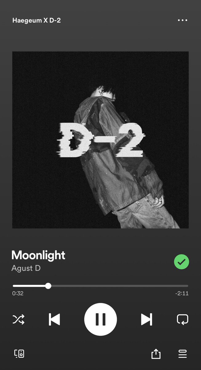 myg_yooniverse's tweet photo. @geniusglosspd #LETSDRINKWITHAGUSTD #BESTASSISTANT @geniusglosspd https://t.co/2zX1ZwSnje