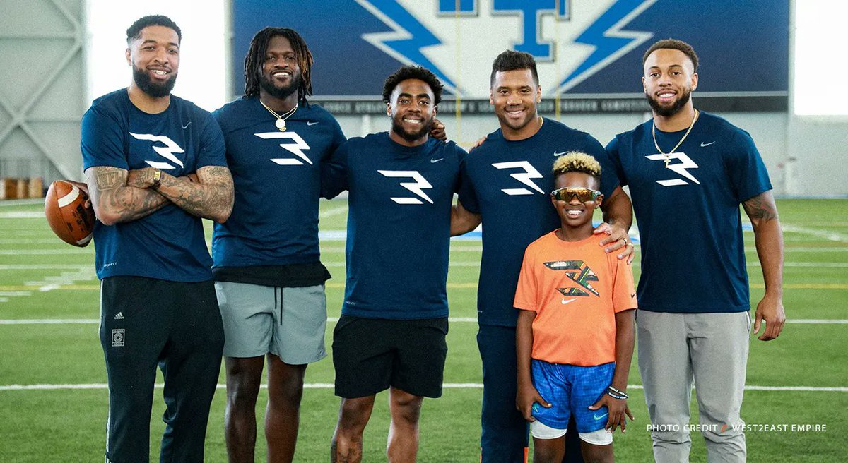 .@Broncos S @jsimms1119 and QB @DangeRussWilson each hosted youth football camps in Florida and Colorado, respectively. It's a team effort to inspire the next generation of players 👏 More from the camps: bit.ly/3Nn0Swe