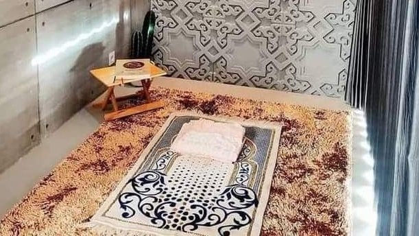 imam_gazzali1's tweet photo. “Herkes huzur bulduğu yere gitsin dediler. Ben senin huzuruna geldim Allah'ım” https://t.co/EFnqP4DCVk