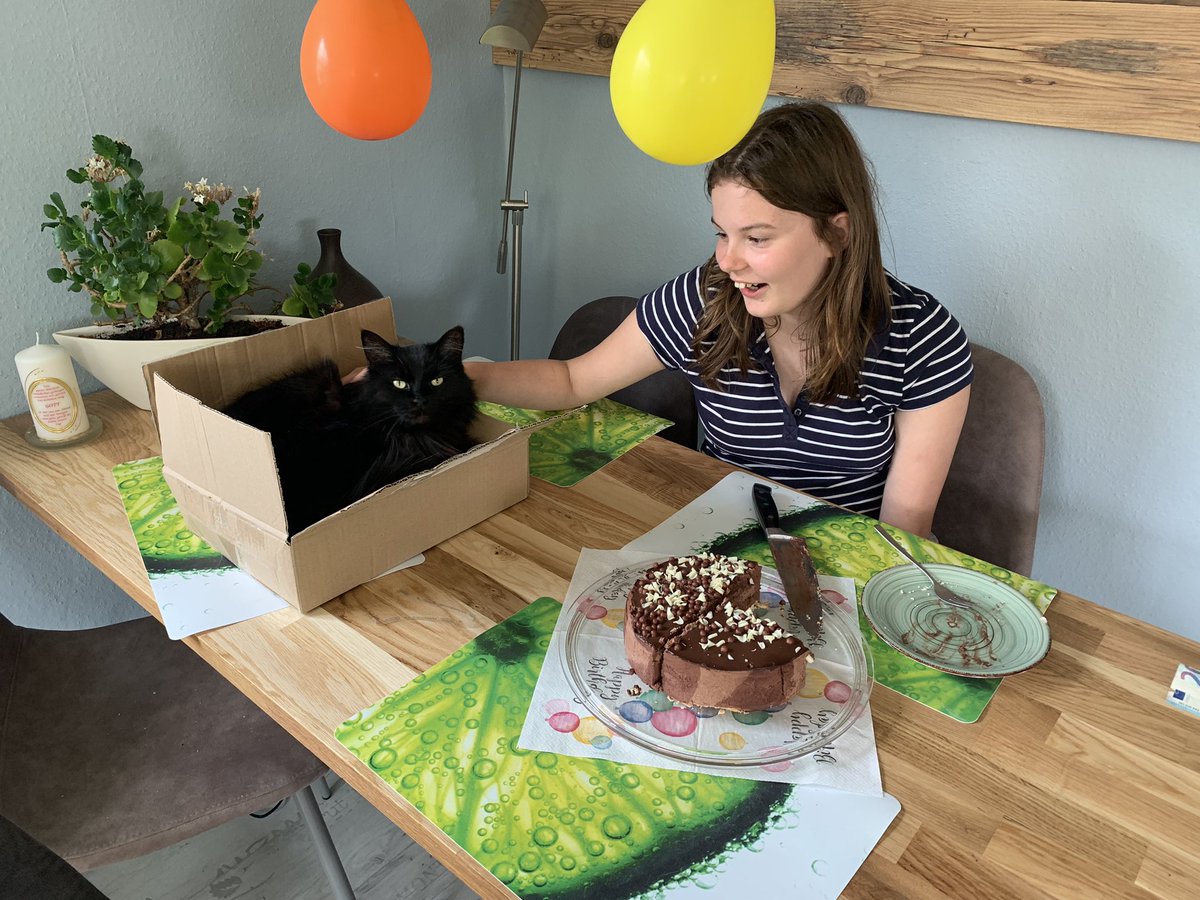 Dorit Maraun tweet media