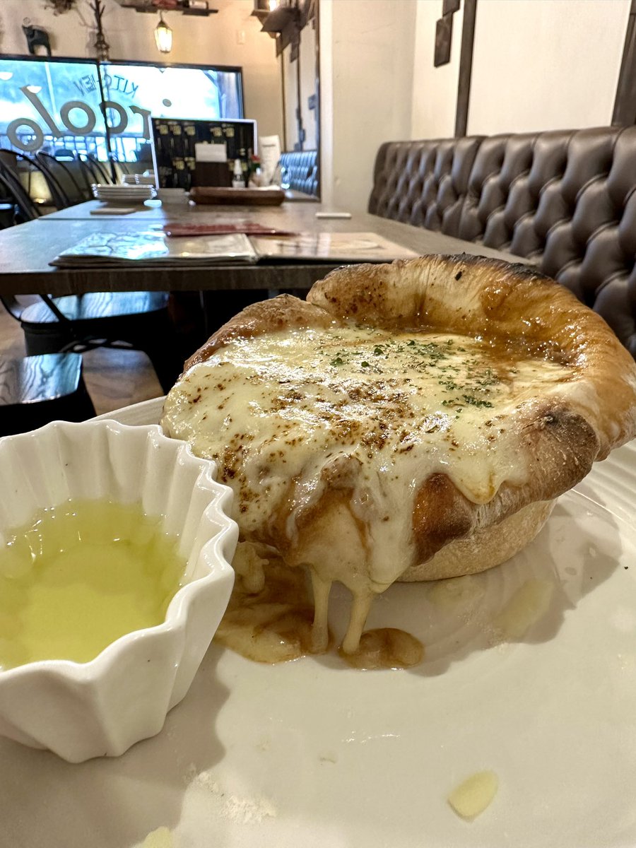 kottan999's tweet image. circolo（チルコロ）@熊谷市　

溶岩パスタ
シカゴピザ
燻製ポテトサラダ

チーズが食べたいとのリクエストにお応えしてガンガンチーズのこちらへ
のびのびチーズ、たぷたぷチーズ
満足度はめちゃくちゃ高い！
燻製ポテトサラダは動画で続けます

#イタリアンバル　
#チルコロ　
#circolo