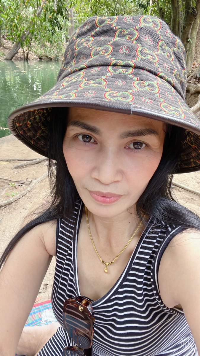 WChaiyapuk's tweet photo. สถานะโสด...อยากมีคนคุย https://t.co/YfhU6tnYDO