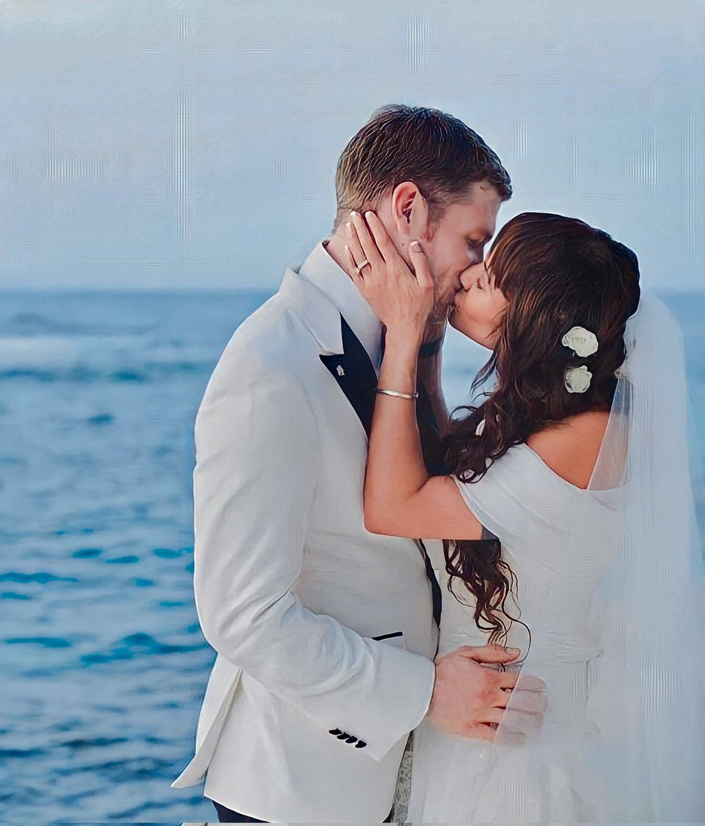 TeamMorganPJM's tweet photo. Happy 9th Anniversary! 🩷
@JosephMorgan @RealPersiaWhite https://t.co/K0lKwqiMLK