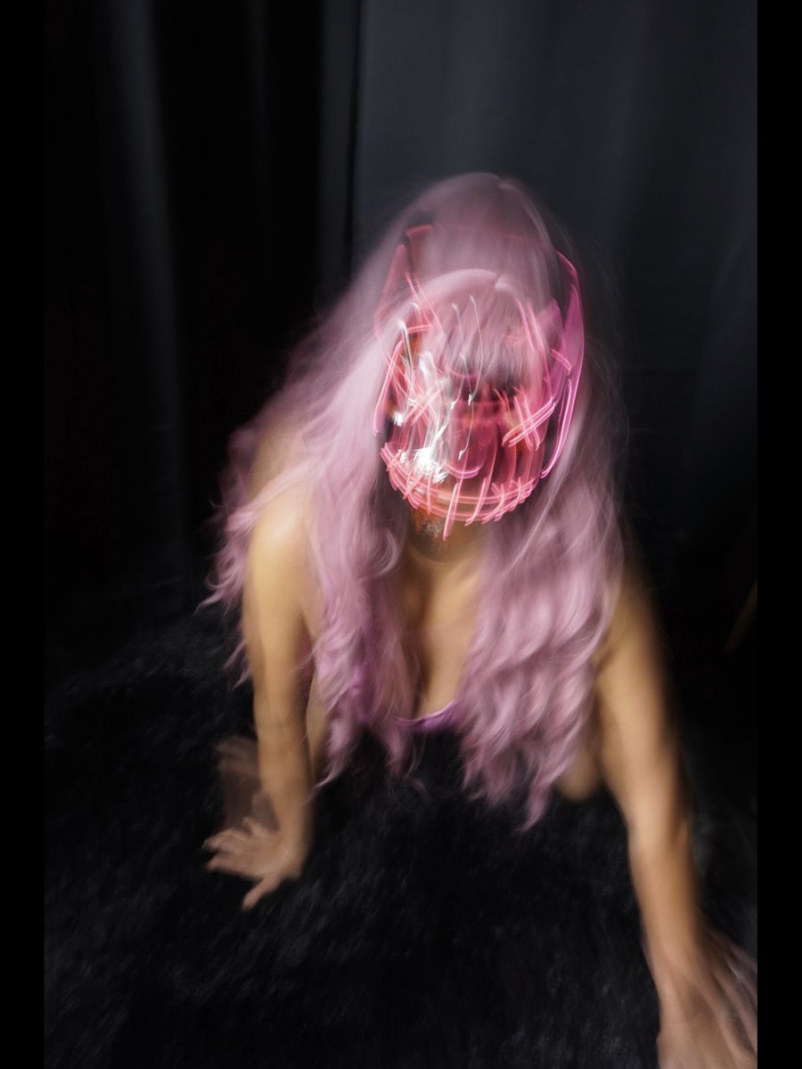 Missymisbehave's tweet photo. "🌙✨ In the shadows, a masked seductress emerges, her eyes filled with secrets and a siren's grace. drawing you into a world of forbidden desires. Surrender to her seductive spell, for tonight, pleasure knows no bounds.   #sugardaddywanted #maskedseductress #bdsm #Sugarmommy #of https://t.co/Y77aan4iZd