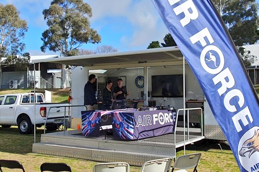 AUADRT's tweet photo. Our mates from @AusAirForce #DroneRacing Team were zooming and #STEM'ing in #CANBERRA's #HMASHarman to celebrate the bases 80th birthday Open Day today. So many kids learning to fly on the simulator and #SendIt!
@ChiefAusArmy @FORCOMDAusArmy @CAF_Australia @Australian_Navy https://t.co/gE8yeT9gho