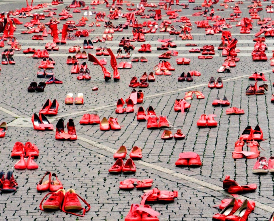 #WOMENSART tweet media