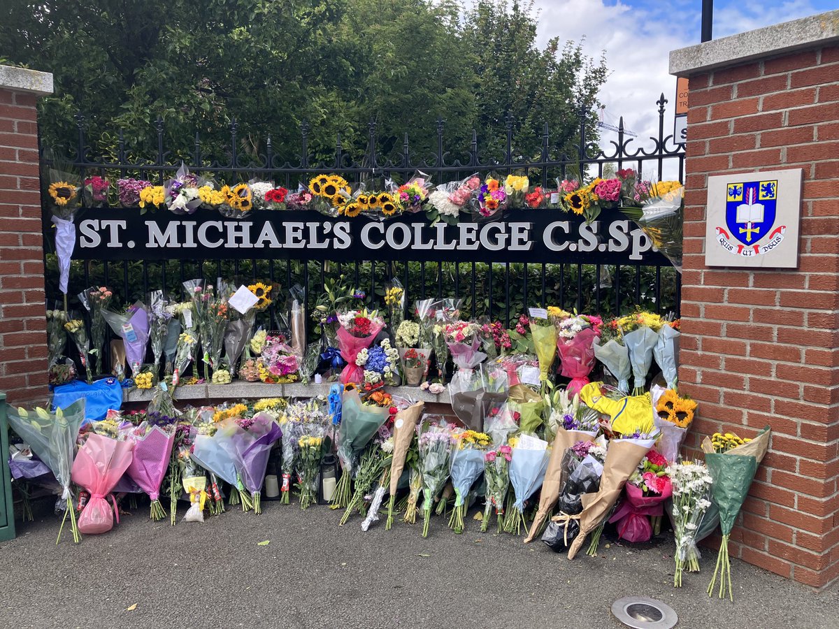 StMichaelsColl1's tweet photo. Appalled to confirm that many key elements of @mailonline coverage of this horrendous tragedy are false and indeed quotes fabricated.
⁦@PressOmb_Irl⁩ will receive a full report in due course https://t.co/uC0EWwMCZS