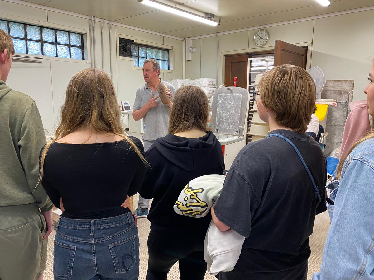 Time to bake à la boulangerie! <a href="/AvonbourneUL/">Avonbourne Boys' and Girls' Academies and USF</a> <a href="/Miss_Turner2/">Sarah Turner</a>