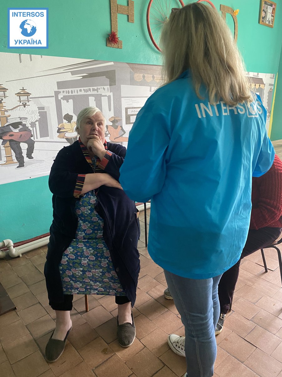 INTERSOSUkraine's tweet photo. 💙Read how @INTERSOSUkraine helps internally displaced people in the #Poltava region in cooperation with @UNHCRUkraine and @OCHA_Ukraine | @CBPFs 

☑️https://t.co/HEccfKEvLP

#HumanitarianAid #IDPs https://t.co/9jv07cfEkx