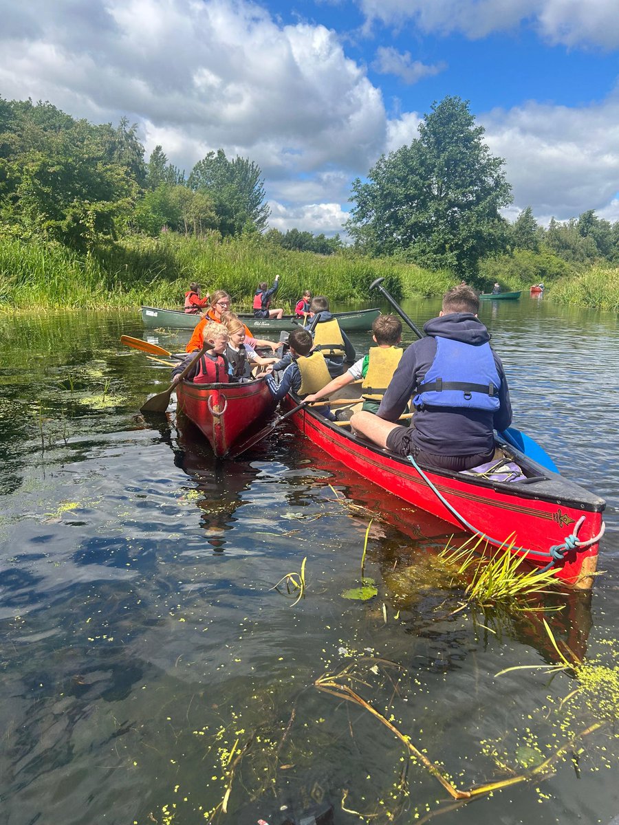 FetLorYouthClub's tweet photo. We love a wee trip to Bridge 8. We are going to be there lots over the summer. Today was a mix of fire and water. Whats not to love! #fetlorkindhearts #bridge8 #gettingsoaked https://t.co/amaFWeQ2YA