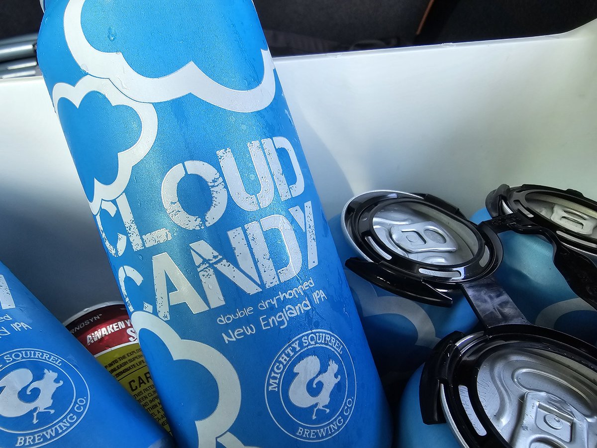 pswider's tweet photo. #CloudCandy the official beer for #MSCDBOS this week in greater #Boston 💙
#communityluv #communityrocks #mvpbuzz #rdbuzz #mctbuzz https://t.co/SydwhcpDvL