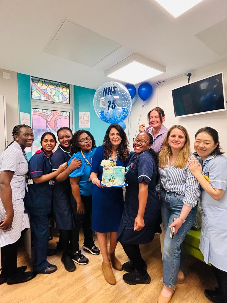 Kam_Madar's tweet photo. Such a privilege to work for SWFT. Today has been a fabulous day filled with happiness, celebrating NHS 75th birthday with our patients and staff. Team Frailty ❤️  🎉🎉🎈🍰🍵 @rawbubbles9 @nhsswft  @GuguGarratt @NceshBabu @TeamFrailtySWFT https://t.co/17rEt0oGoy