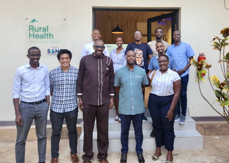 SFH Rwanda (@sfhrwanda) on Twitter photo Earlier today ED <a href="/GihanaWandera/">Manasseh Gihana Wandera</a> received <a href="/RSSB_Rwanda/">Rwanda Social Security Board</a> CEO <a href="/Regis_Rugema/">Regis Rugemanshuro</a> for a work visit at SFH HQ where they discussed #healthposts operationalization, mainly the #partnership with RSSB/CBHI scheme as well as the ongoing #digitalization process of #HP's supported by <a href="/alx_africa/">ALX Africa</a>. Earlier today ED <a href="/GihanaWandera/">Manasseh Gihana Wandera</a> received <a href="/RSSB_Rwanda/">Rwanda Social Security Board</a> CEO <a href="/Regis_Rugema/">Regis Rugemanshuro</a> for a work visit at SFH HQ where they discussed #healthposts operationalization, mainly the #partnership with RSSB/CBHI scheme as well as the ongoing #digitalization process of #HP's supported by <a href="/alx_africa/">ALX Africa</a>.