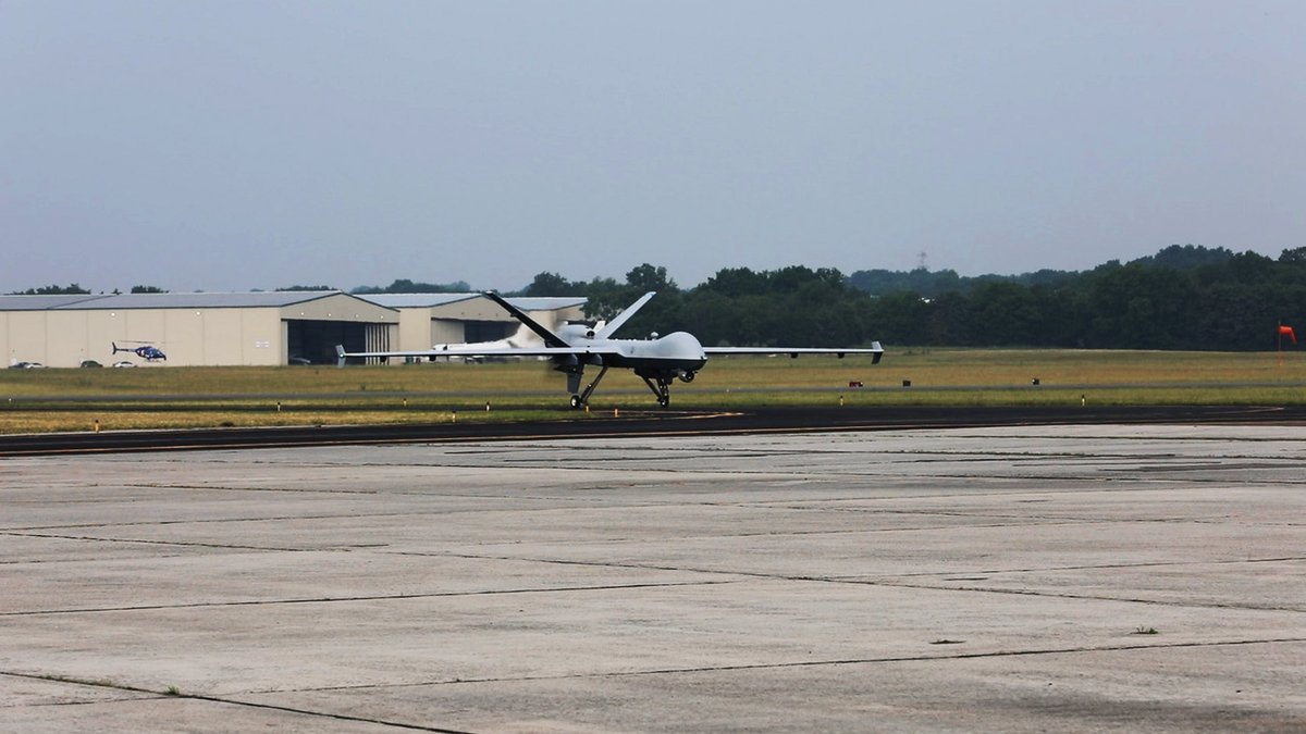 The Tennessee <a href="/AirNatlGuard/">Air National Guard</a> remotely flew an MQ-9 Reaper UAV from California to Tennessee without ground crews and support facilities as part of exercise Whiskey Fury, designed around USAF's new Agile Combat Employment model.

More here 👀 
ang.af.mil/Media/Article-…