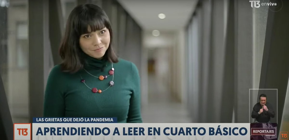 Fac_EducacionUC's tweet photo. Académica de la Facultad de #EducaciónUC, @nataliaavila, conversó con T13 sobre el proceso de aprendizaje de lectura en cuarto básico post-pandemia. Mira el reportaje completo aquí 👉 https://t.co/Wnl9SY2M02 https://t.co/ZLPd1PkNUU