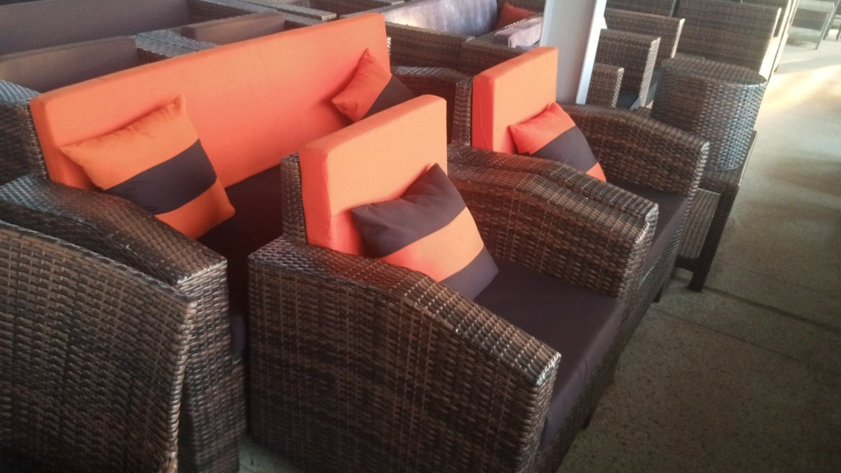 mayende_brian's tweet photo. Call me on 0771147802 or 0758590541 https://t.co/gUmBrUAKws