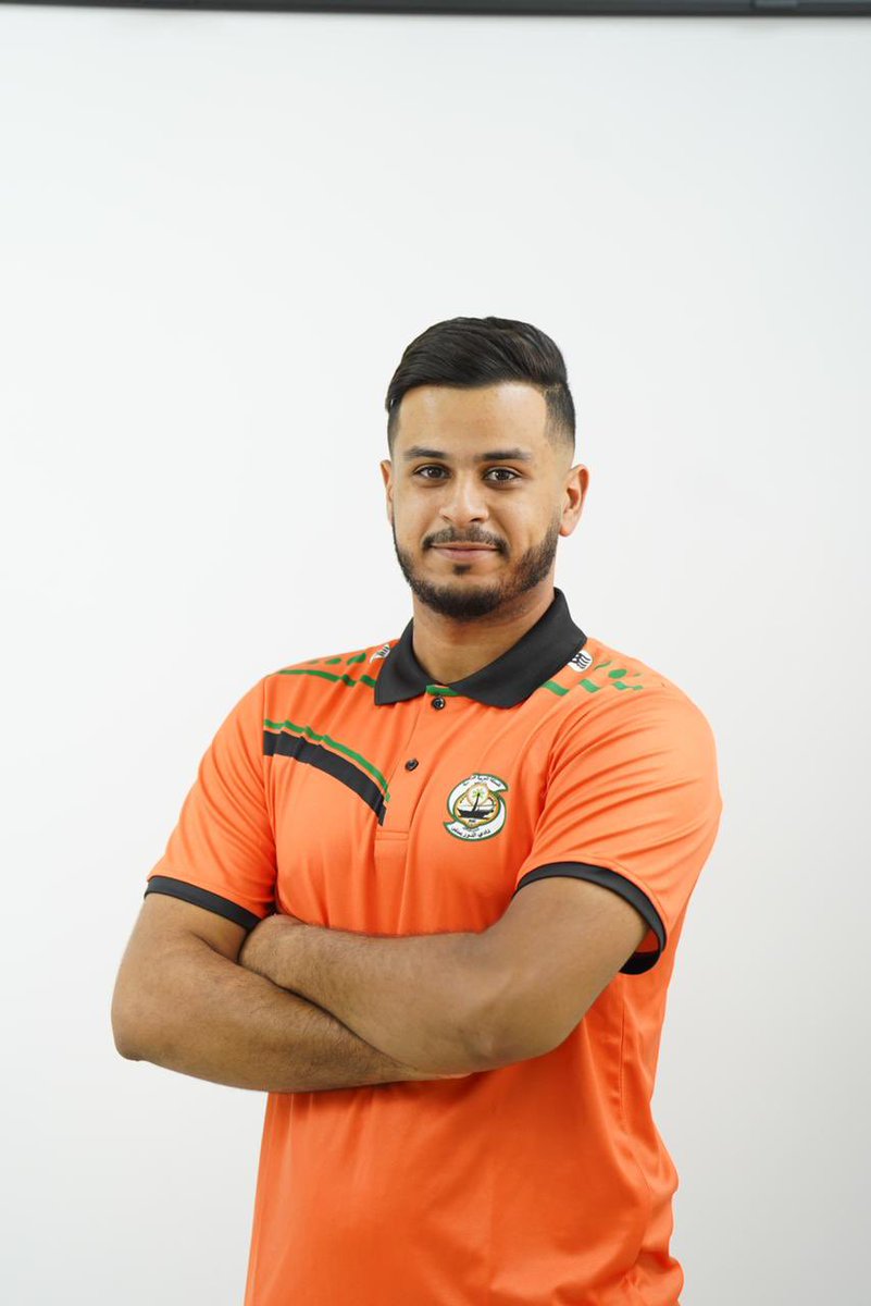 حسين ال محمد حسين حارس امين "لن اقبل الا ان اكون اساسيا" قالها بثقة وتحدي .. حماسه، ثقته، روحه تبعث على الامل و التفاؤل بمستقبل افضل.
شكرا حسين .. فخورون بكونك معنا