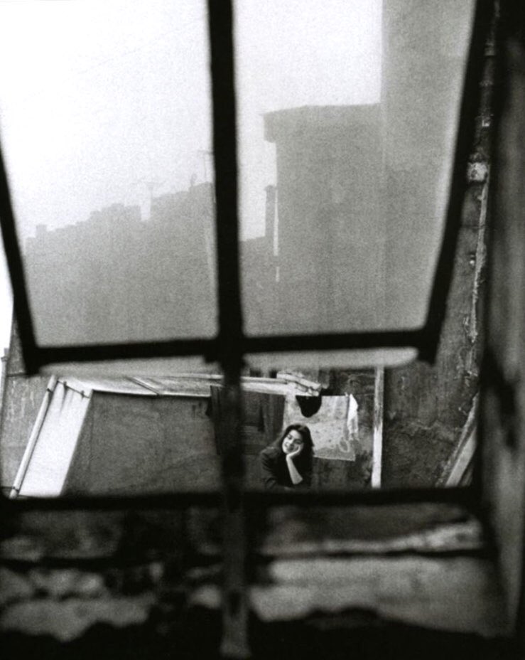 A trop vouloir analyser, on tue l'émotion.
Sieff