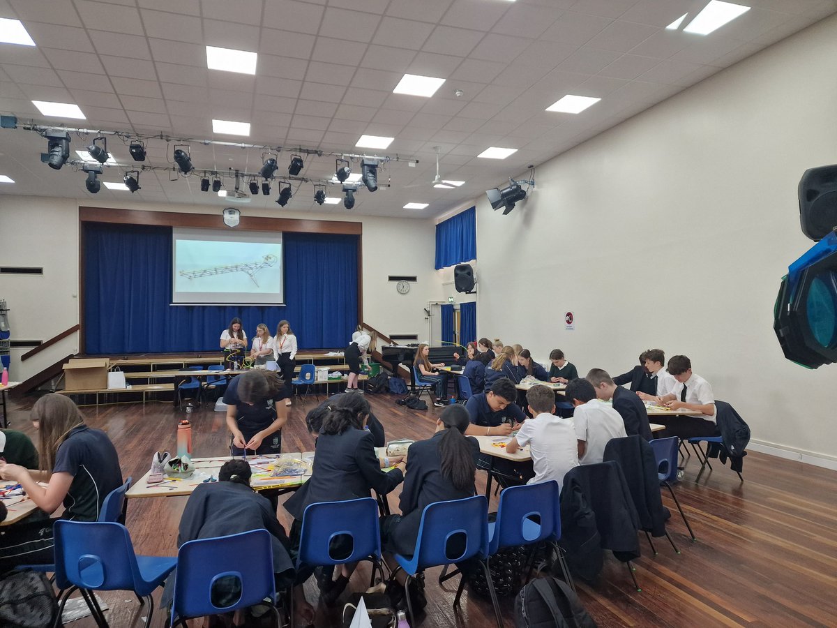 DerbyHighSTEM's tweet photo. Great Day of engineering with Y9 and #jcb https://t.co/4iOMP8Mn4L