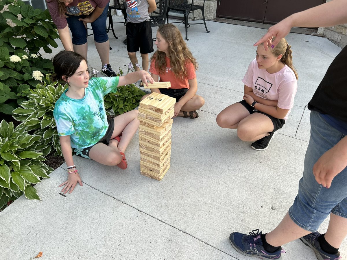 HBCstudentsDSM's tweet photo. Reminder: NO harvest students tonight!

And so we don’t miss each other too much here are a few photos from last week 😎 https://t.co/bPz71oe5Wy