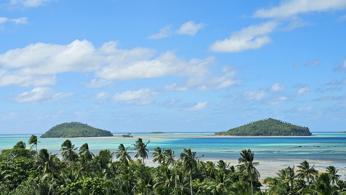 L'hôpital de Sia à #Wallis, grâce au financement de l'#UnionEuropeenne, développe des services de #TeleMedecine, qui permettent d'enrichir l'offre médicale sur le territoire.

Probablement l'une des plus belles vues du monde pour un hôpital !