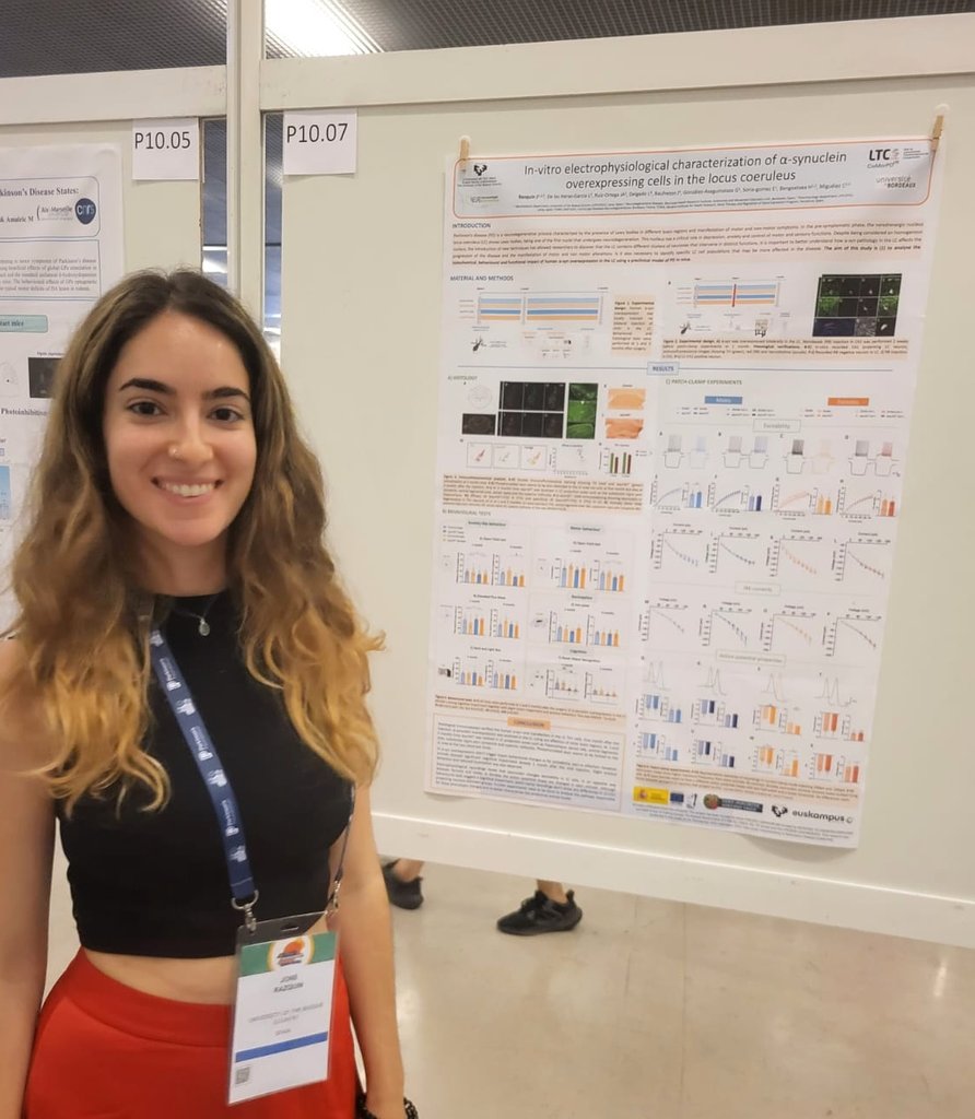 Happy @jone_razquin showing her last patch-clamp results at the @WorldPDCongress today ✨. Tomorrow it's @CrisMiguelezP time, see you all at 1.30pm ☺️
#wpc2023