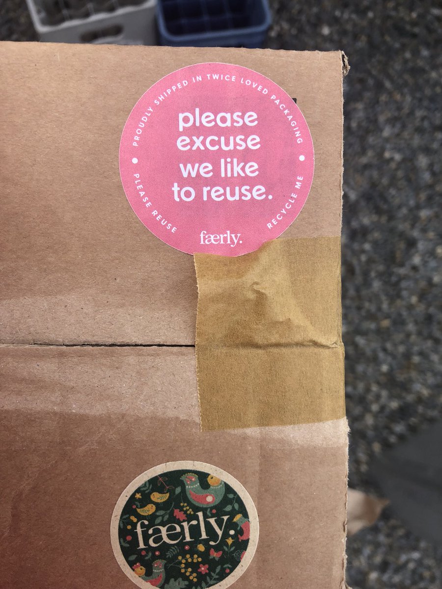 CaoimheDelany's tweet image. Super quick service from @thisisfaerly  with a cute #free @DublinHerbalist sample.  Looking forward to trying  #DaughtersofFlowers. #LookforLocal #BuyIrish  🍀