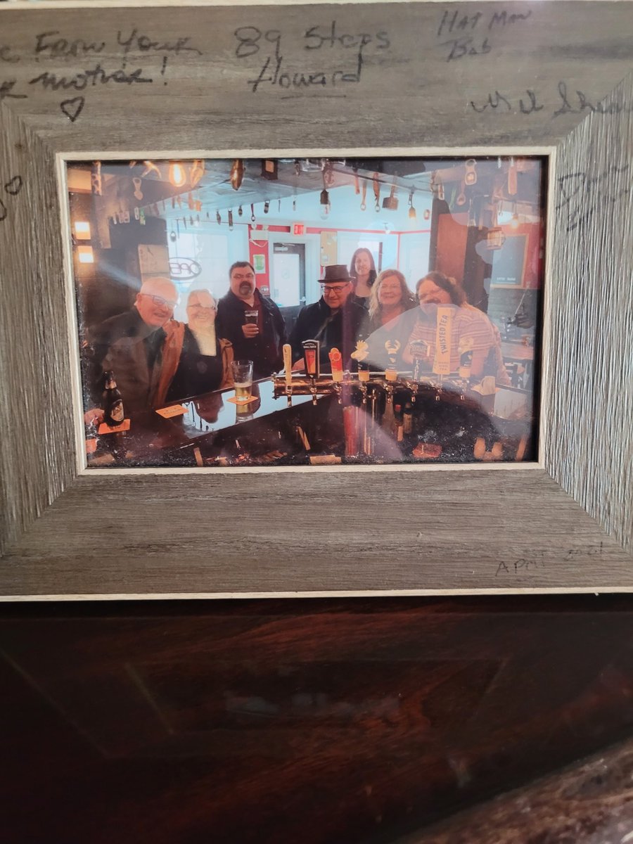 thenlembassy's tweet photo. Friendships come in many forms 🫂 

Some people are childhood friends, some people are work friends, some family friends

But the bonds that have been formed behind the bar here are absolutely priceless ❤️ We appreciate each and every one of you! https://t.co/pqobngREXs
