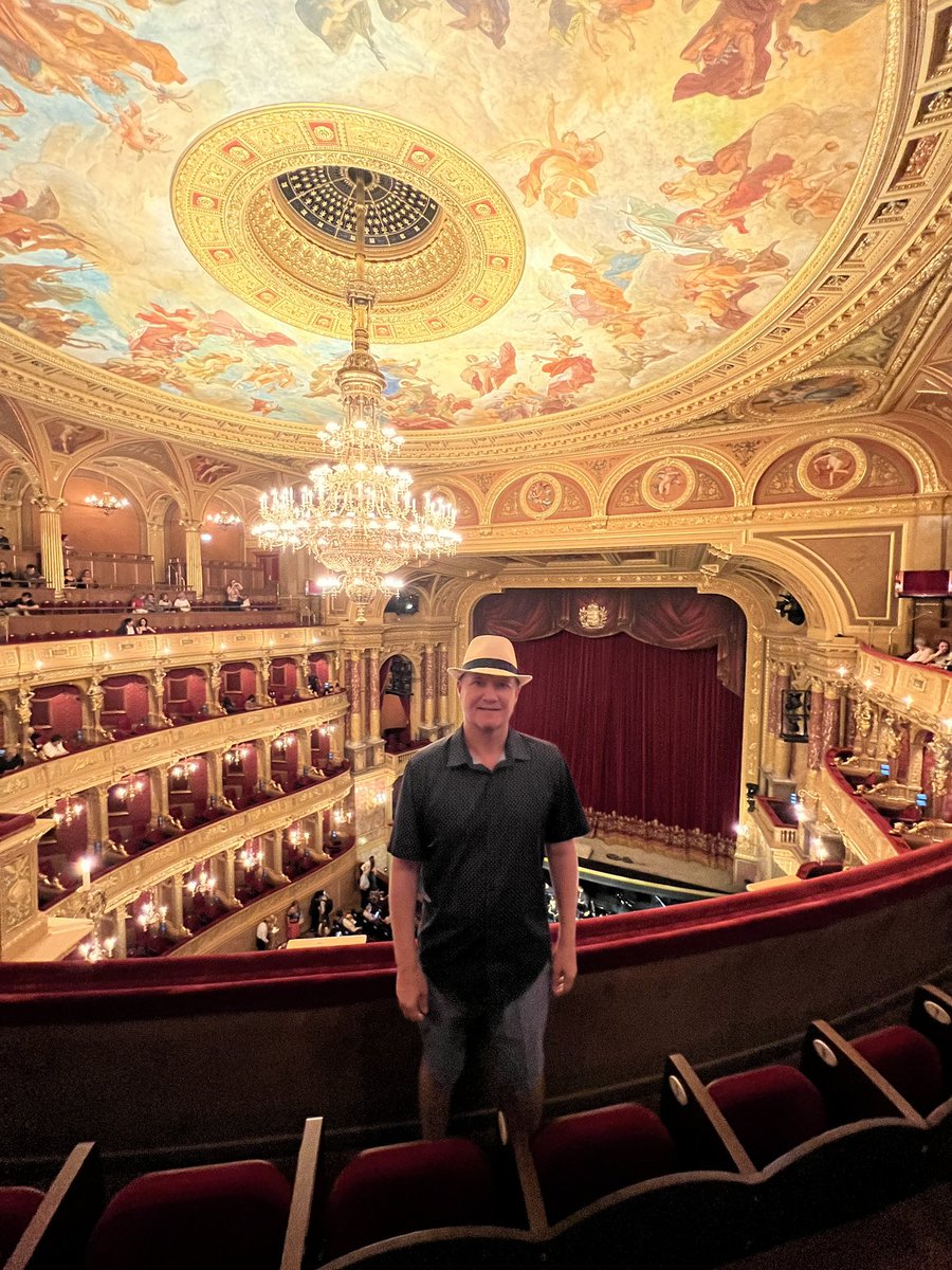realroyhuff's tweet photo. #HungarianStateOpera #MadameButterfly https://t.co/2AyxokouUH