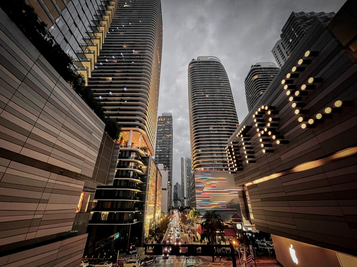 TeamWysKatz's tweet photo. https://t.co/PuuMDAmRDj   12 New Restaurants to Try in Miami, Summer 2023.   WiseCat Realtors Knows Miami https://t.co/G13Z0wXHec