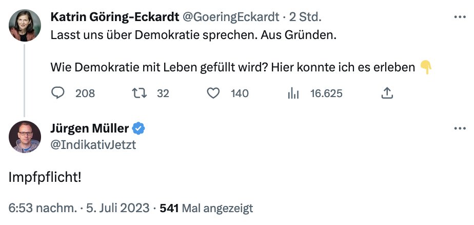 Die meisten Grünen haben mich ja geblockt. Umso mehr freue ich mich über diesen 'Drücko'.😉

Ihr könntet auch selbst schöne Collagen erstellen. Wie füllt man Demokratie mit Leben? Grüne unter 5%? Weltkrieg? #AllesIstDrin