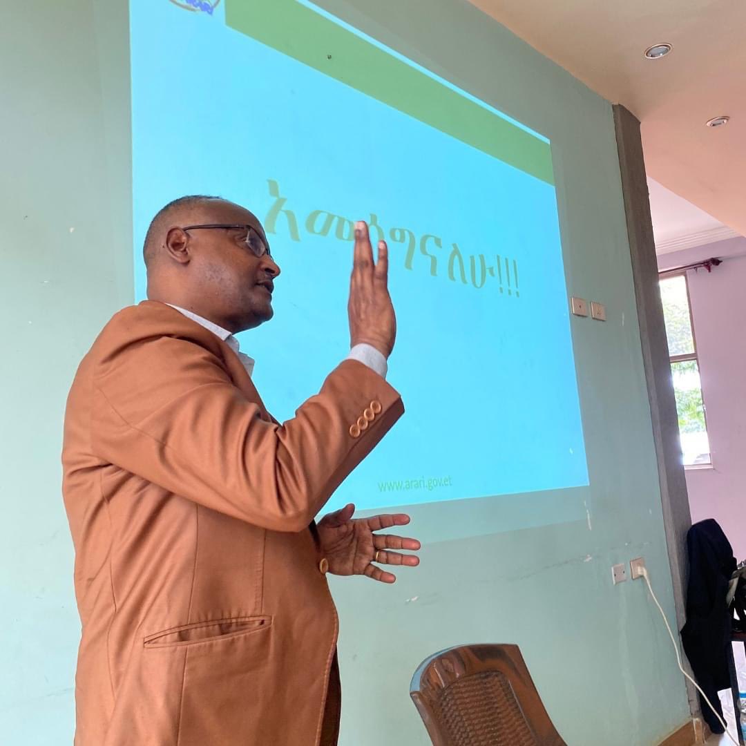WatDev1's tweet photo. The Water and Land Resource Centre of #AddisAbaba University hosted an awareness meeting on the proper application of Green #Manuring and #CropRotation for soil health, #Agroforestry for boosting integrated agricultural systems and #WaterUsersAssociation for effective governance https://t.co/jTigo5lxVE