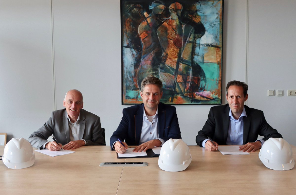 <a href="/GAFArchitects/">Gortemaker Algra Feenstra</a> en @RHDHV_NL zijn na een zorgvuldig proces geselecteerd als de architect en installatieadviseur van het bouwprogramma van <a href="/HMCzorg/">HMCzorg</a> . Met de keuzes voor deze samenwerkingspartners zet HMC een volgende belangrijke stap in het bouwprogramma.