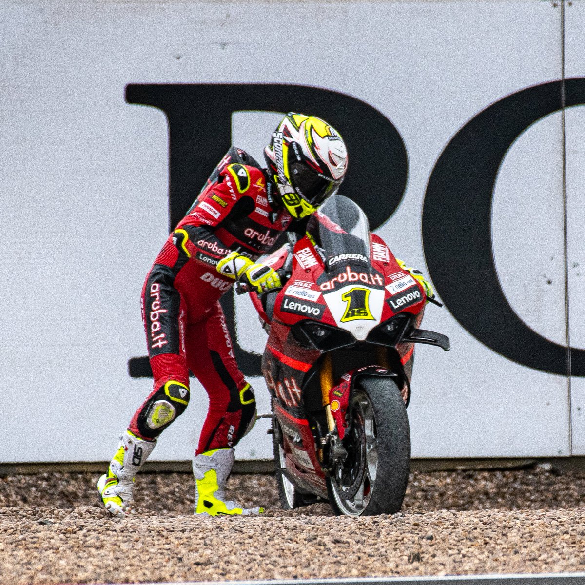 adunkley44's tweet photo. Some more from @DoningtonParkUK and last weekend's @WorldSBK - @19Bautista visit to the gravel at Coppice didn't put him off for the races. https://t.co/ctUiPojFBU