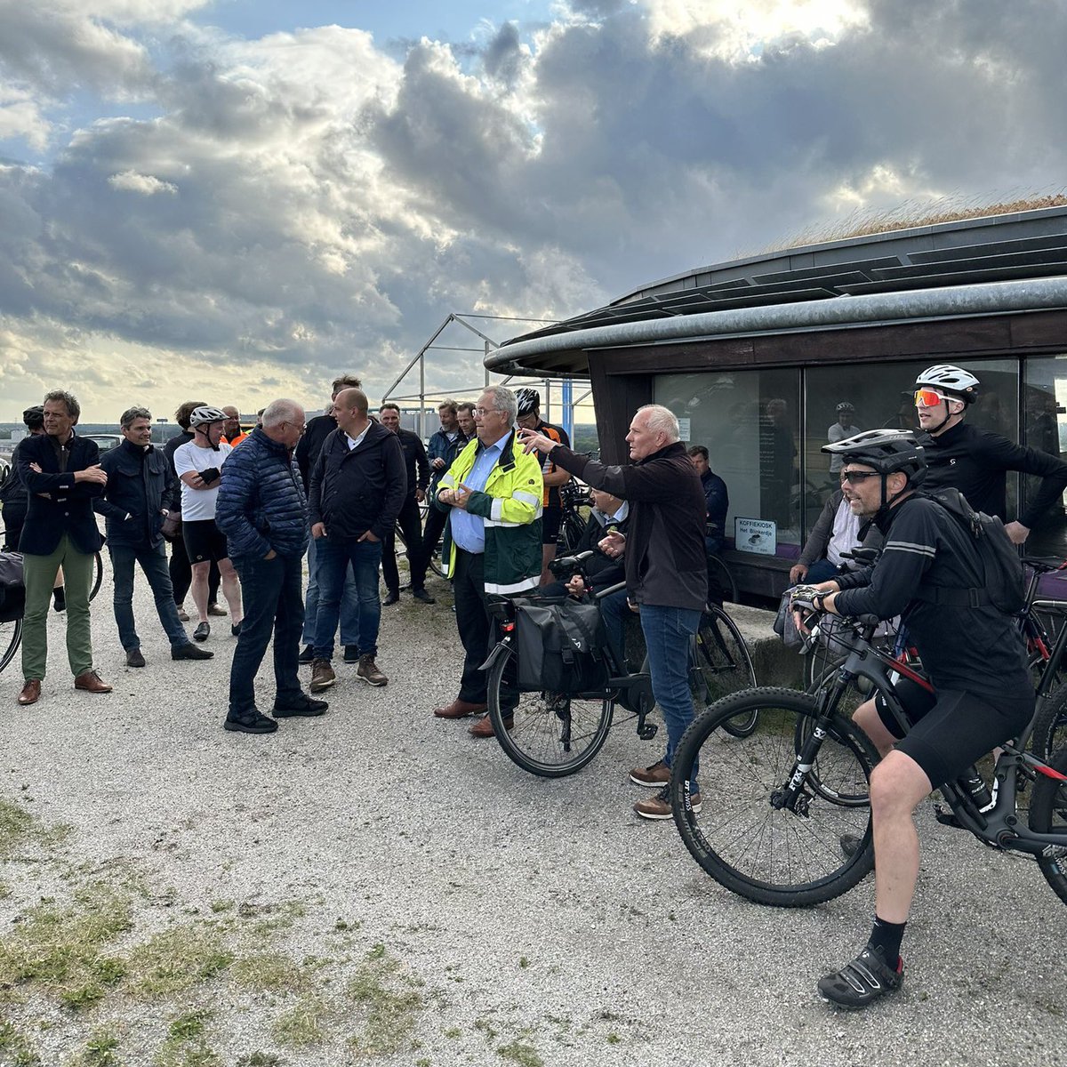 Op Fietse in Drenthe tweet media