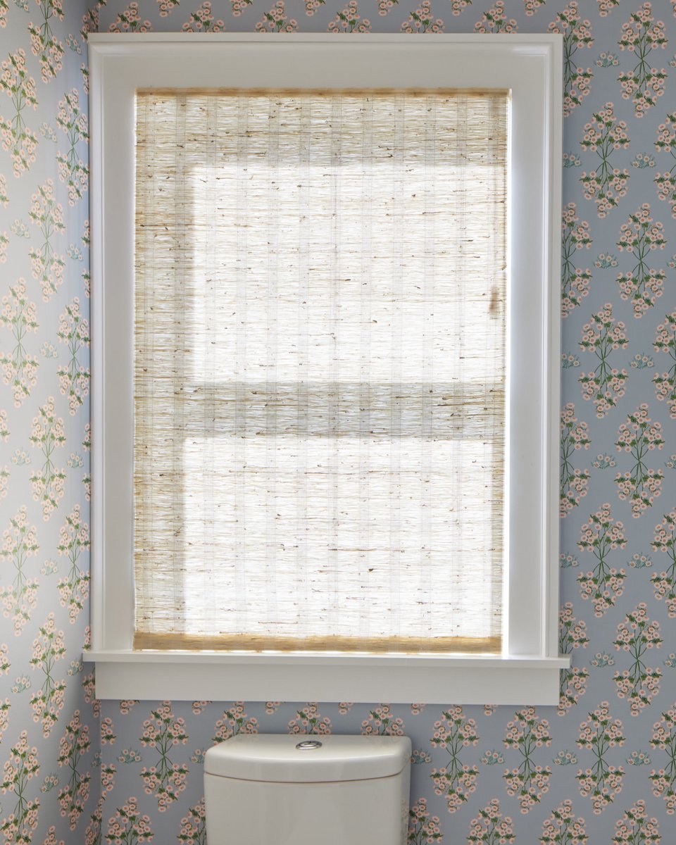 everhem's tweet photo. Lining can be an important decision for design and functionality. Swipe through to see the differences between Unlined, Privacy and Blackout Lining. https://t.co/Xx5adIXSXC