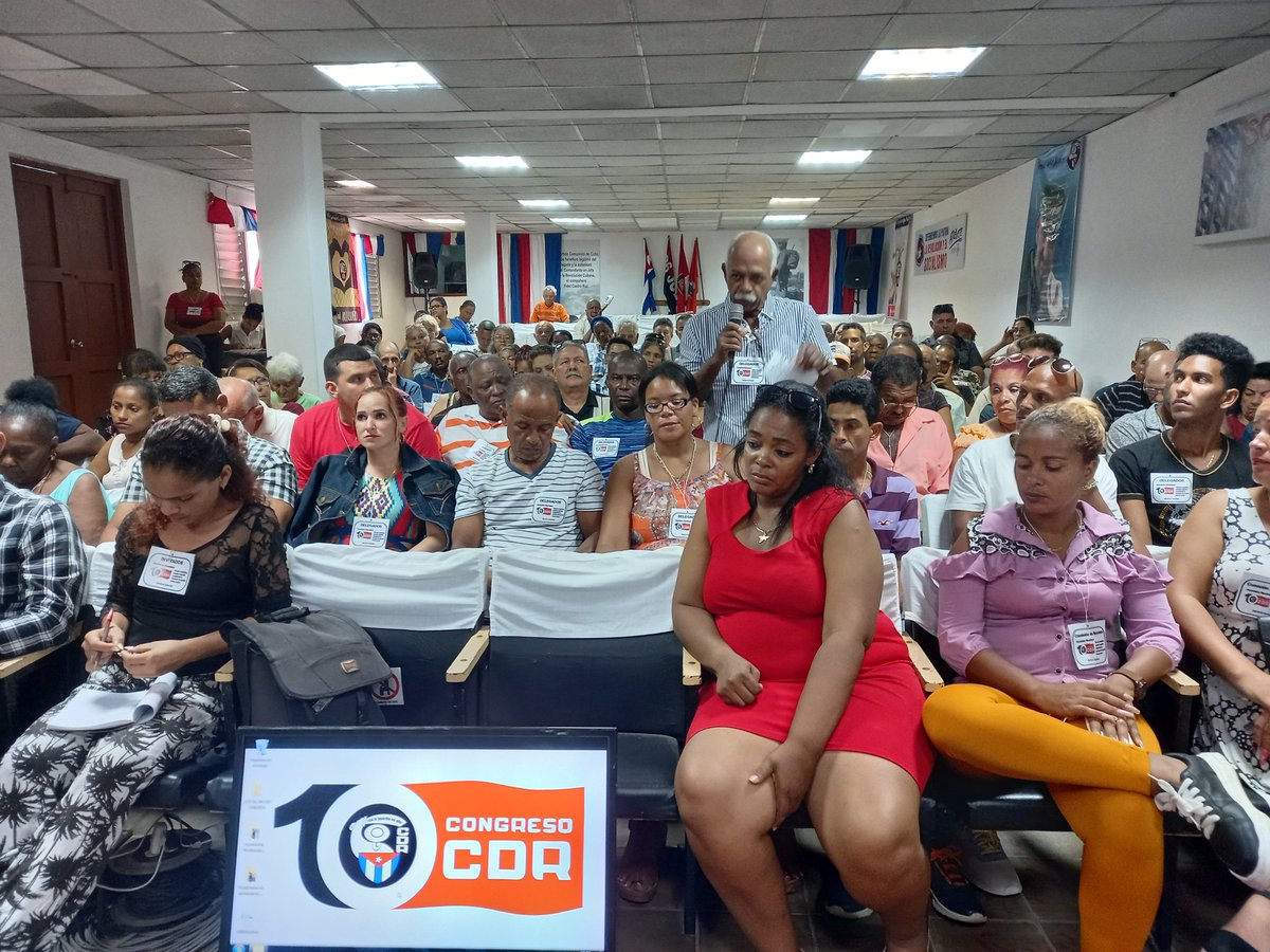 LorenzoOsbel's tweet photo. En la #IslaDeLaJuventud se efectuó hoy la Asamblea X Congreso de los CDR #SentirPinero #Cuba https://t.co/AaWgh6sbJg
