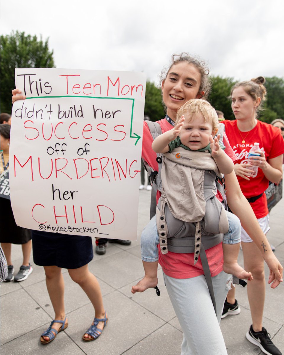 StudentsforLife's tweet photo. "I am living proof that mothers can still be successful and pursue their dreams without killing their children!" - Kaylee Stockton, SFLAction Captain https://t.co/iCEAbIZLAm