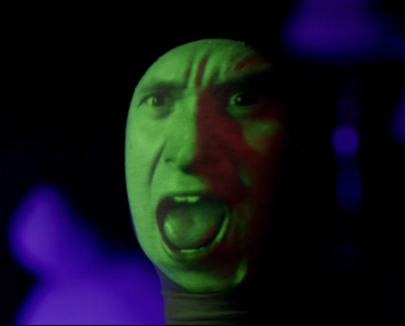 ✨07.11.23✨

It’s a mirror now back at time when
When you were still
When you’re alive

📸 <a href="/mischaliving/">Mischa Livingstone</a>