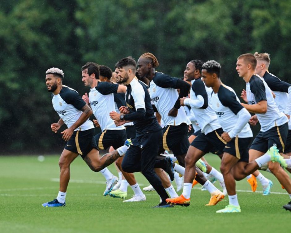 CFCMamo's tweet image. If you want 7OO Chelsea twitter followers, retweet &amp;amp; drop your handle we follow you quickly 💙 #cfc