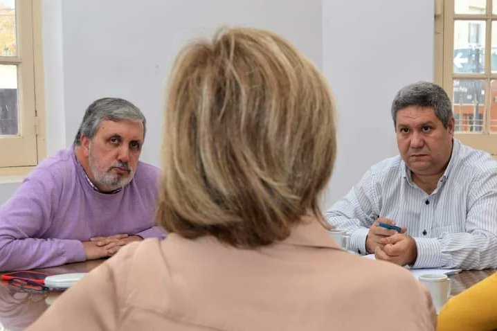 ECEyJUNNOBA's tweet photo. Guillermina VeninI y Marcela Pelegrìn, integrantes de la Asociación Civil Foro de Jueces de Familia de la Provincia de Buenos Aires y dialogaron sobre los preparativos y realización del próximo encuentro de tal organismo durante los días 22 y 23 de septiembre de 2023, con la https://t.co/rdukgfWpoZ
