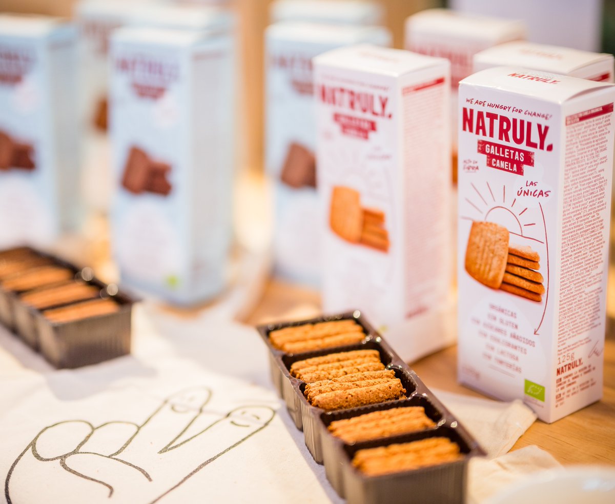 AmazonNewsEU's tweet photo. During our #EUPresidency event this week, Octavio Laguía, Co-founder and CEO of @natruly_es spoke about how they converted a passion into a healthy food business 🍫 through #innovation and #sustainability, and now sell all over Europe through Amazon 🌍 https://t.co/NMO8HNXYGk