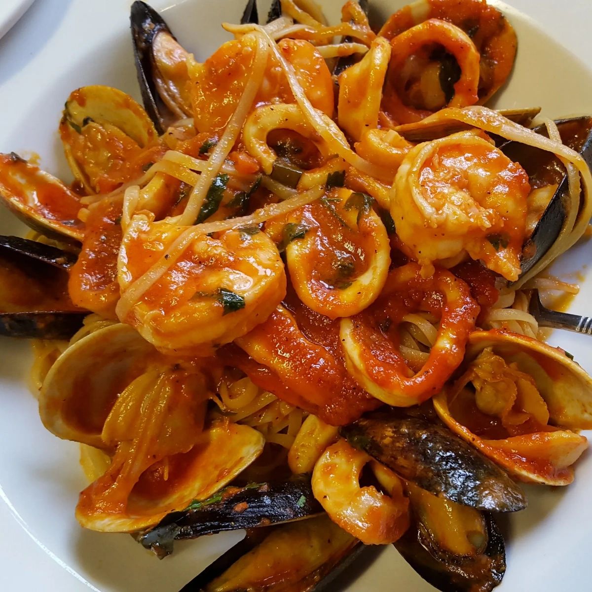 JohnsBestPizza's tweet photo. Our seafood combo is always a great choice. What item from our menu would you recommend to someone on their first time here?

#RidgefieldCT #CTBites #HelloRidgefield #CTEats #RidgefieldCTMoms #Redding #ReddingCTMoms #RidgefieldEats #InRidgefield #WiltonCT #DanburyCT https://t.co/4sit7oImf7