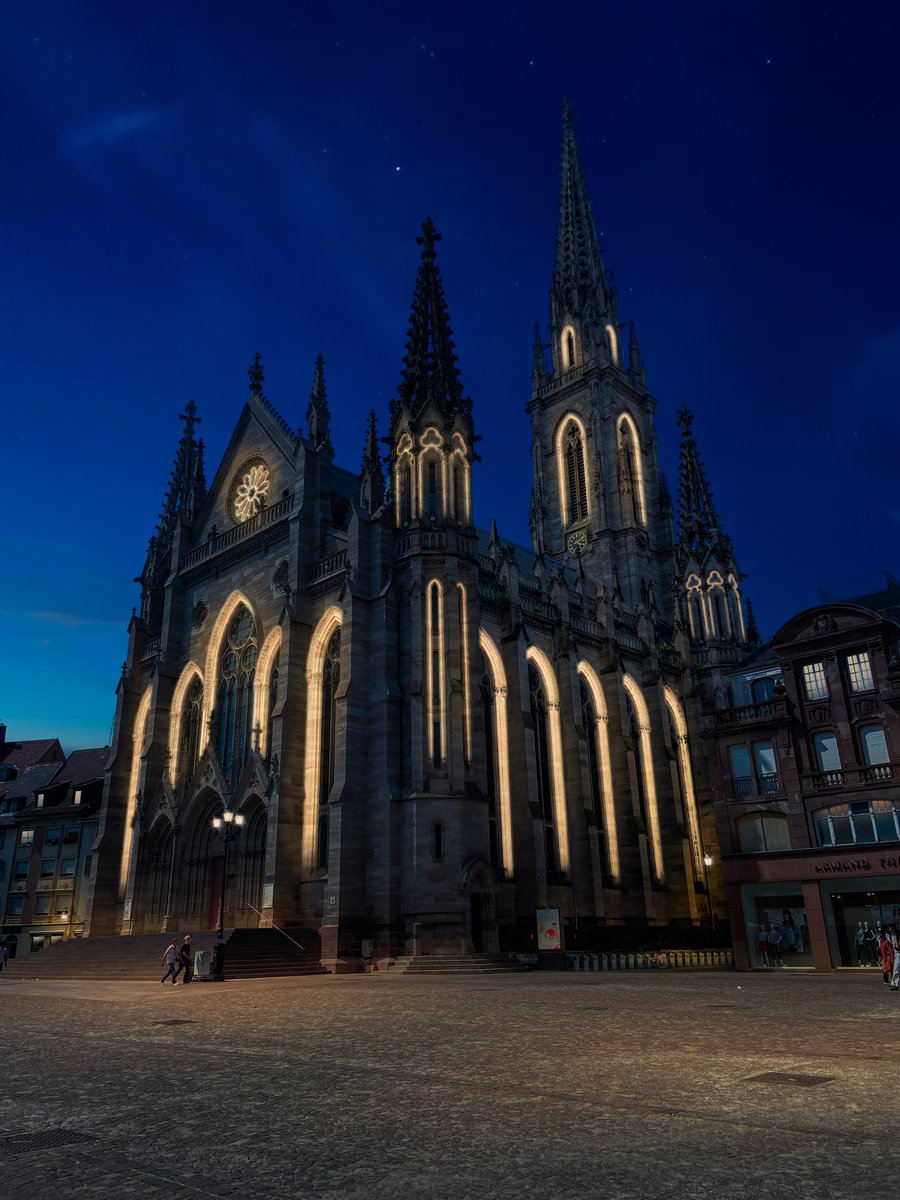 lea_lighting's tweet photo. Aux côtés du groupement Citeos, Spie et l’observatoire de la nuit, nous sommes les heureux attributaires du marché global de performance de la Ville de Mulhouse. Ce plan lumière est construit sur les principes suivants : intemporalité, élégance et sobriété. 

© Stephan Delafond https://t.co/7HZZP5lQqK