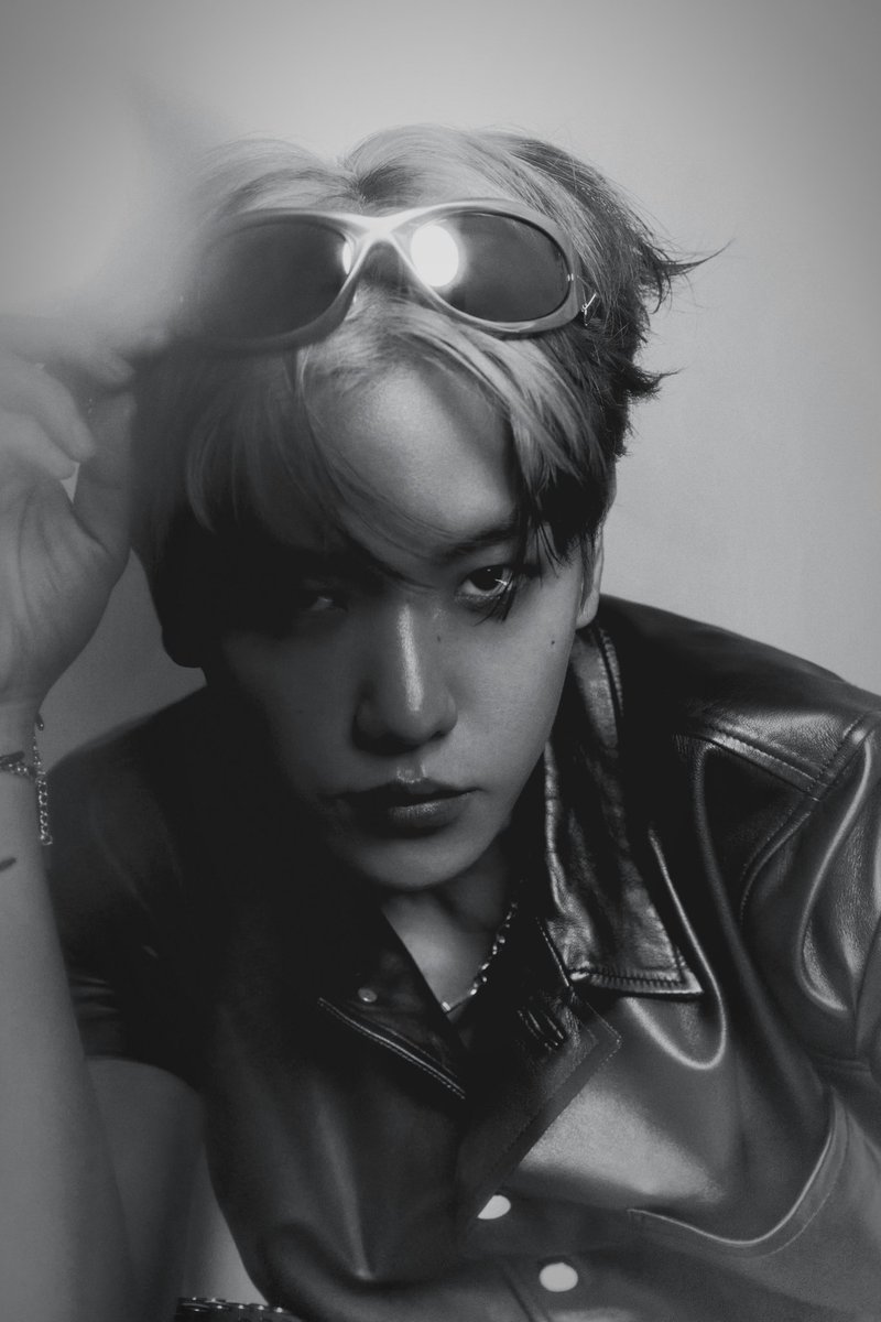 BLACKWHITEBBH's tweet photo. https://t.co/ASbWtm9tvk
