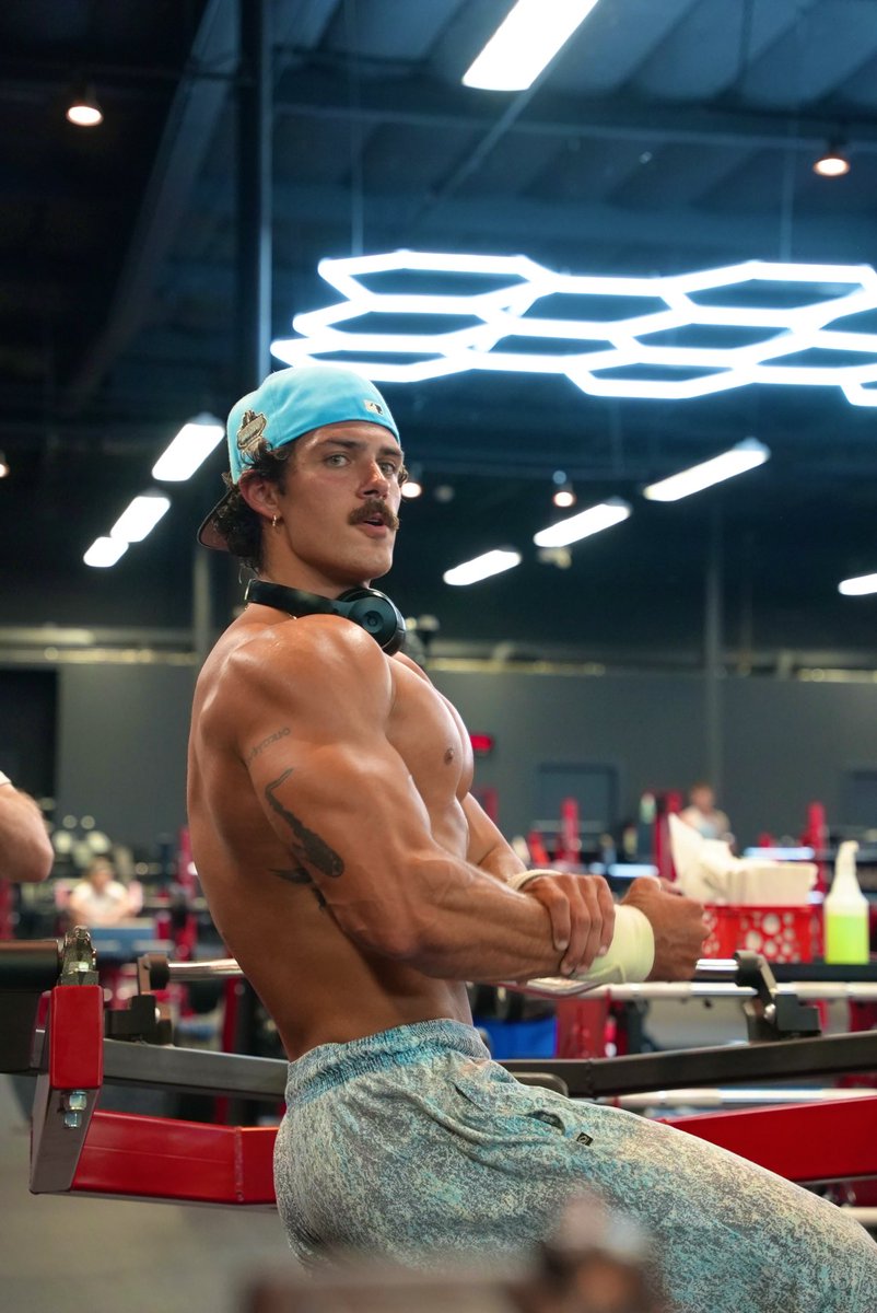 Steve_Kells's tweet image. happy 4th 🦾