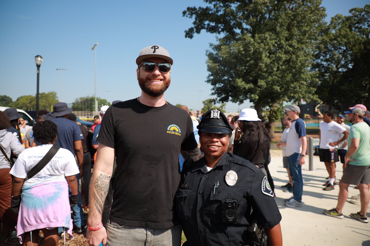 CamdenCountyPD's tweet photo. #TeamCamden at its finest! Officer Baker in attendance at Mayor Vic Carstarphen's community cleanup today at Whitman Park! #UnityPolicing https://t.co/Yw2MLCJrAn