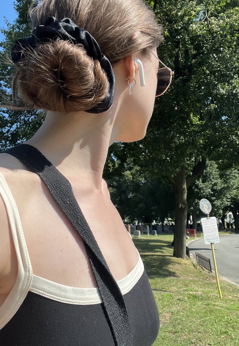 Olivia Bauer-Nilsen tweet media